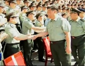 xis%e3%80%80shaking-hands-for-the-soldiers